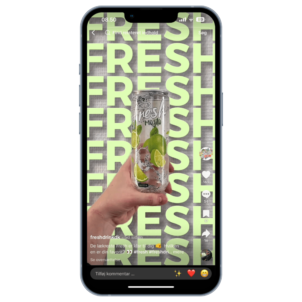 TikTok-video af drikkevare vist med friske farver på smartphone som en del af TikTok markedsføring for drikkevarens brand